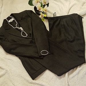 LeSuit Pant Suit